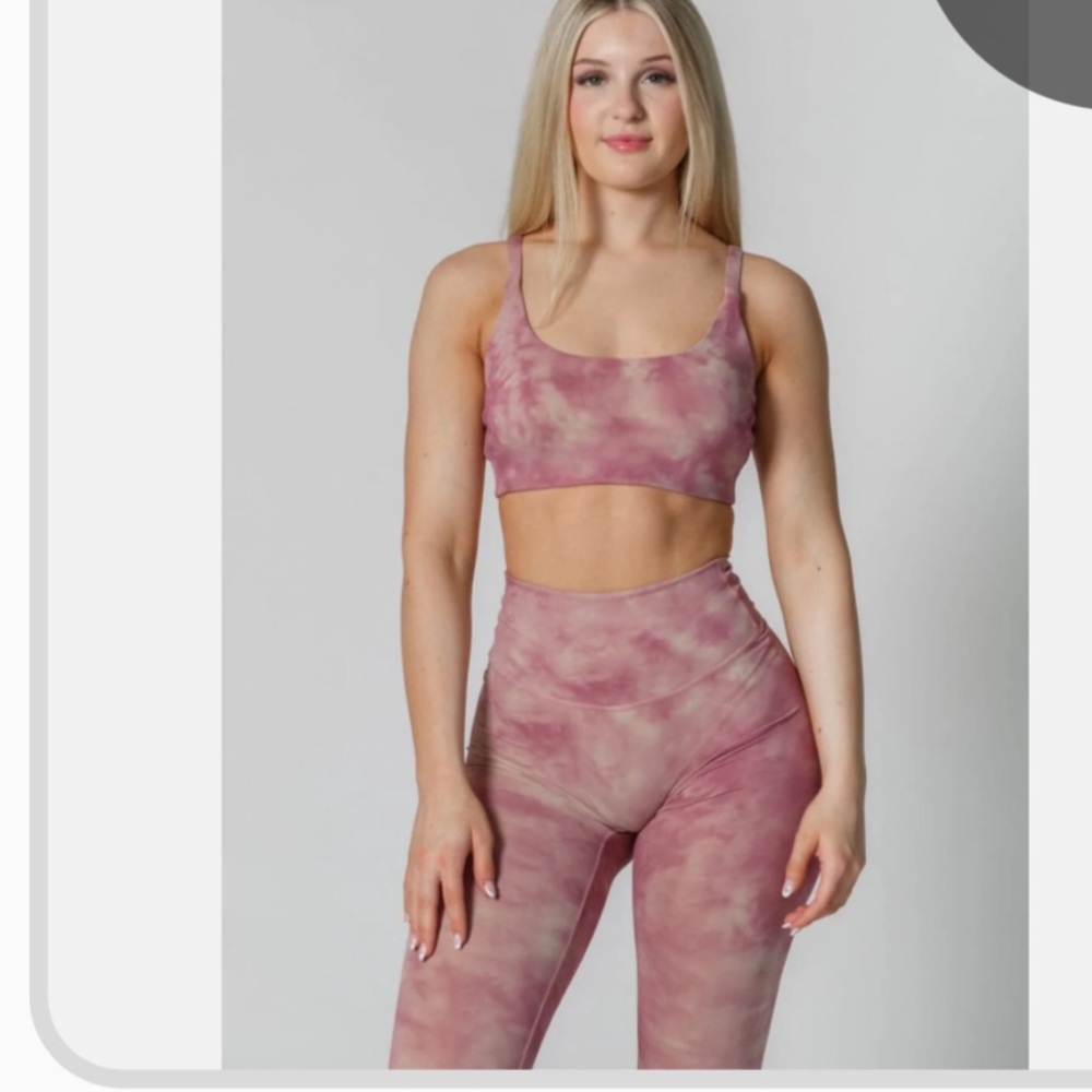 NWT ParagonFitwear Sculptseam Plus Set